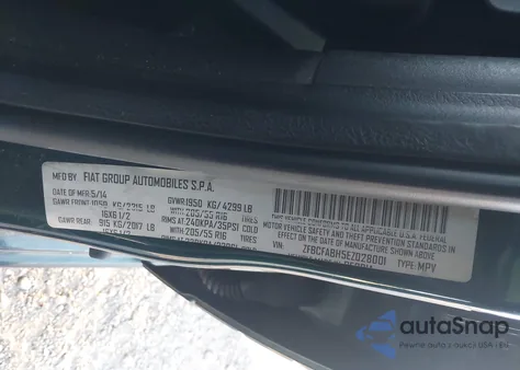 2014 Fiat 500L Easy z USA, uszkodzony, nr VIN ZFBCFABH5EZ028001